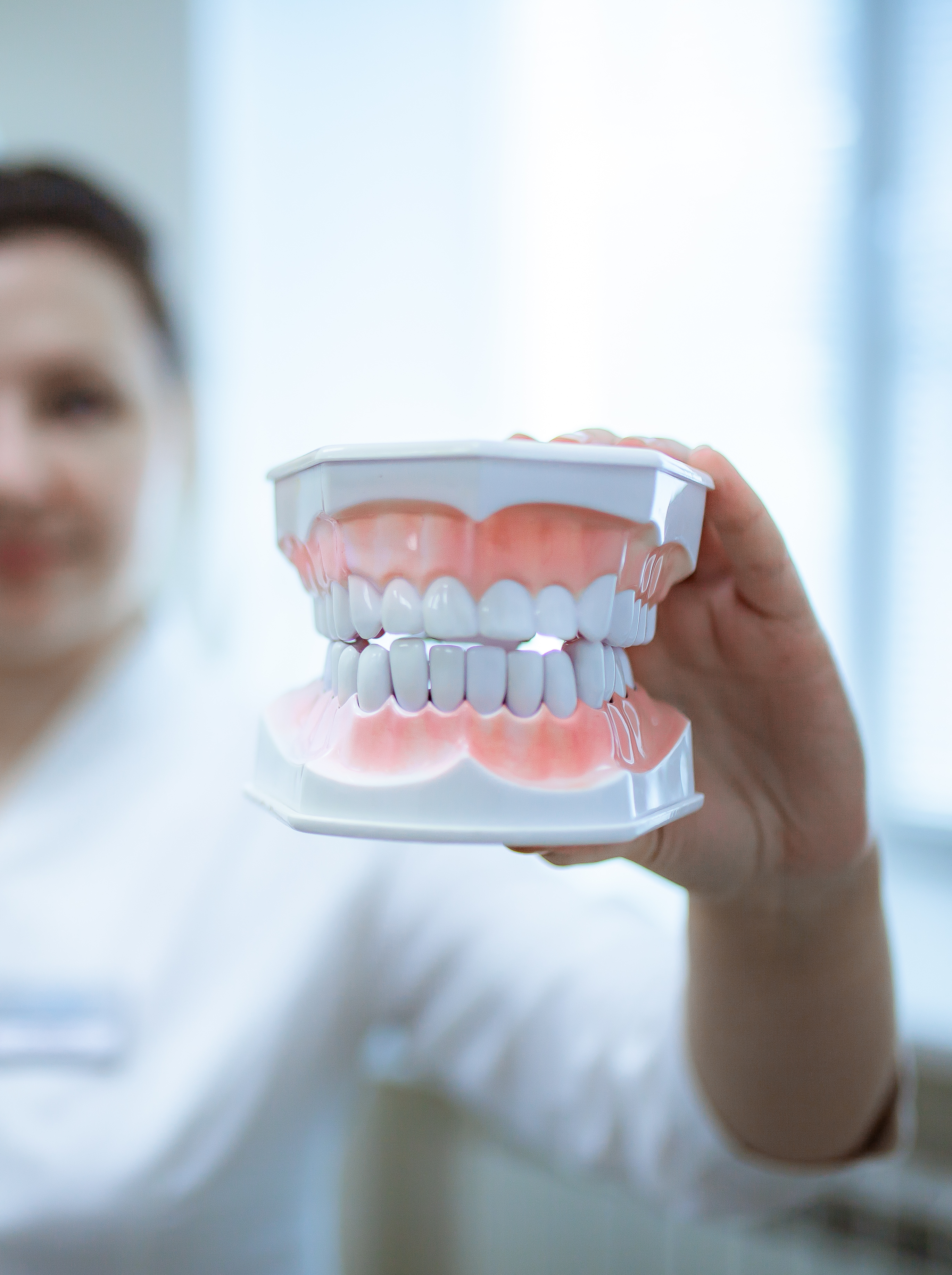 Какие зубы подлежат удалению?